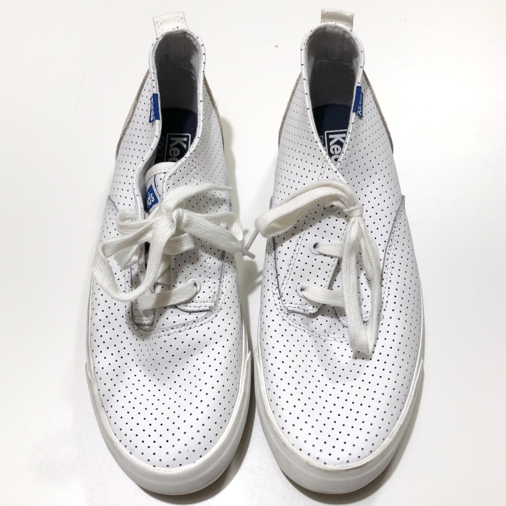 Mid-Top Perf Leather Lace-Ups